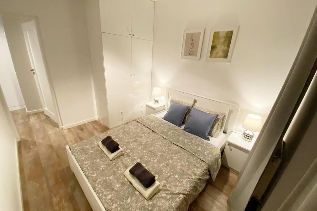 Exclusive 2Br! Apartment Near City Center +Netflix Warsaw Luaran gambar